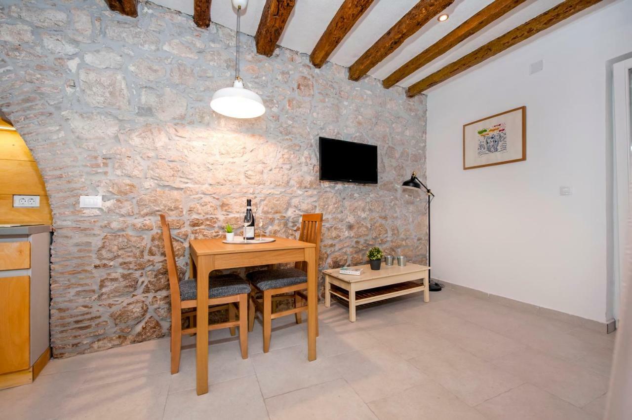 House Graziella Διαμέρισμα Ρόβινι Εξωτερικό φωτογραφία